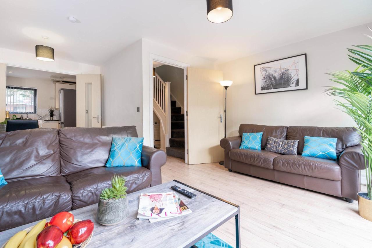City Centre Townhouse - 3 Bedrooms - Garage - Parking - Top Rated Birmingham Exterior foto